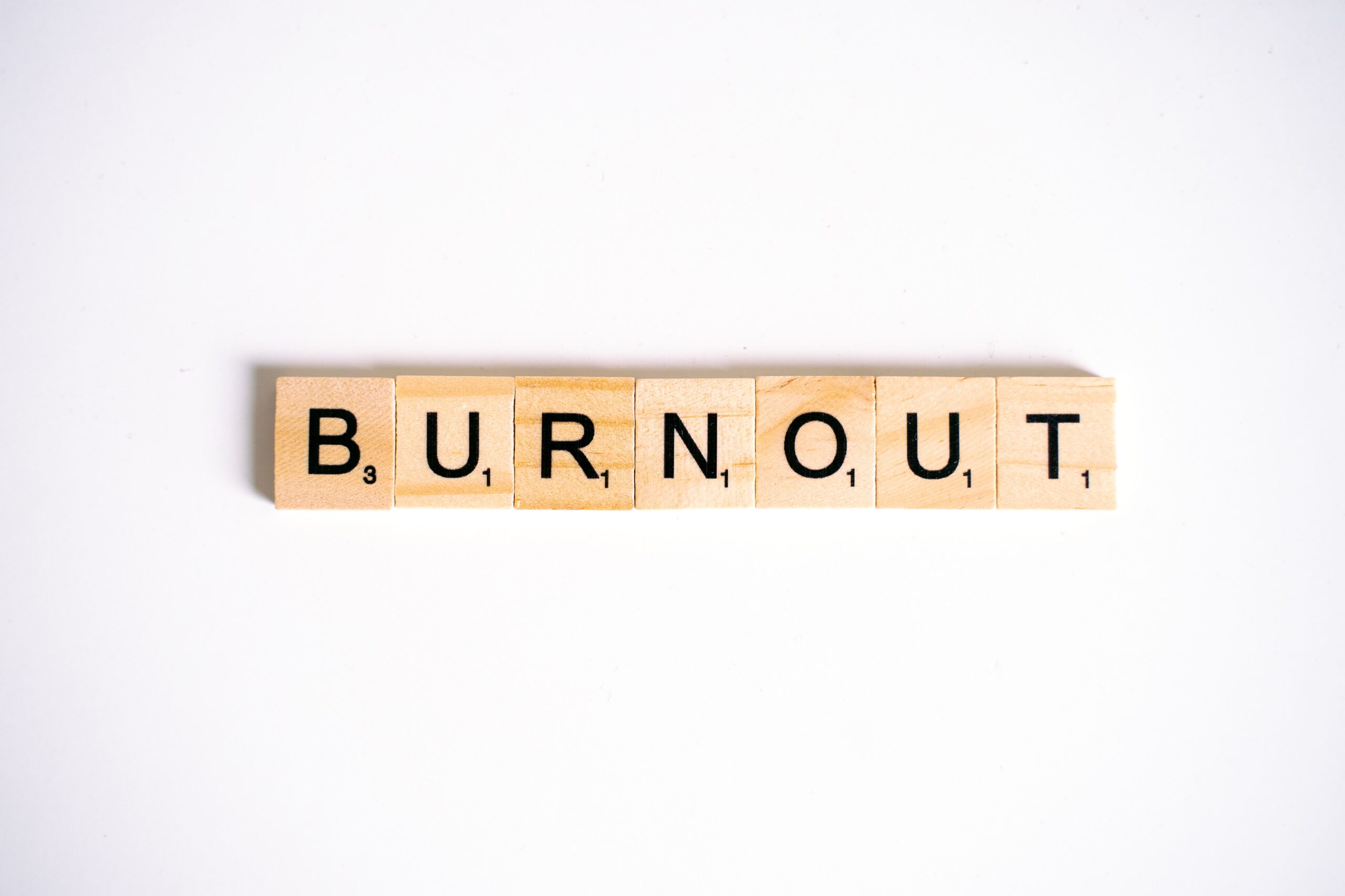 WHY ENTREPRENEURS CONSTANTLY BURNOUT AND HOW YOU CAN PREVENT IT